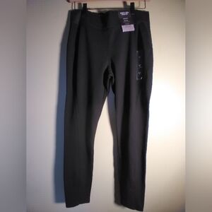 NWT Simply Vera Black Leggings Mid Rise Skinny Shaping Pant M Athleisure Comfy